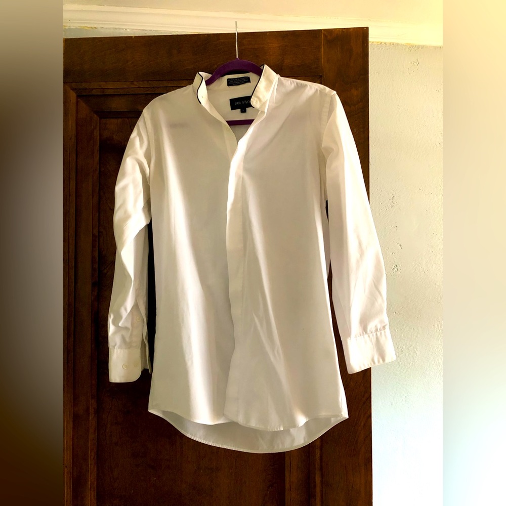 Neil Allyn button up